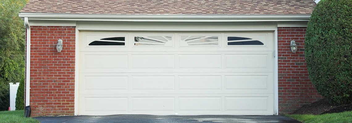 Residential Garage Door Hurricane-Proofing in Quincy, Illinois